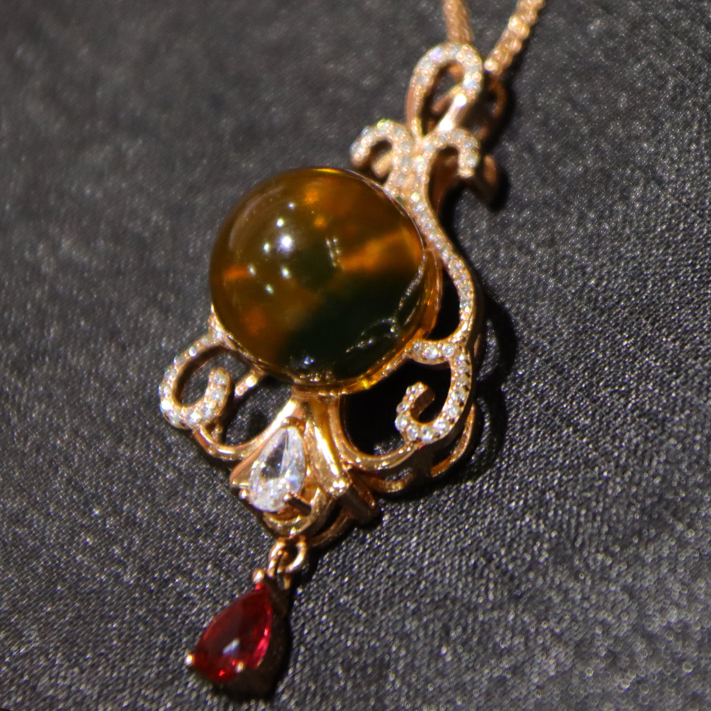 925 Sterling Silver Pendant with Natural Mexico Blue Amber Flower Design, 14mm Round Bead