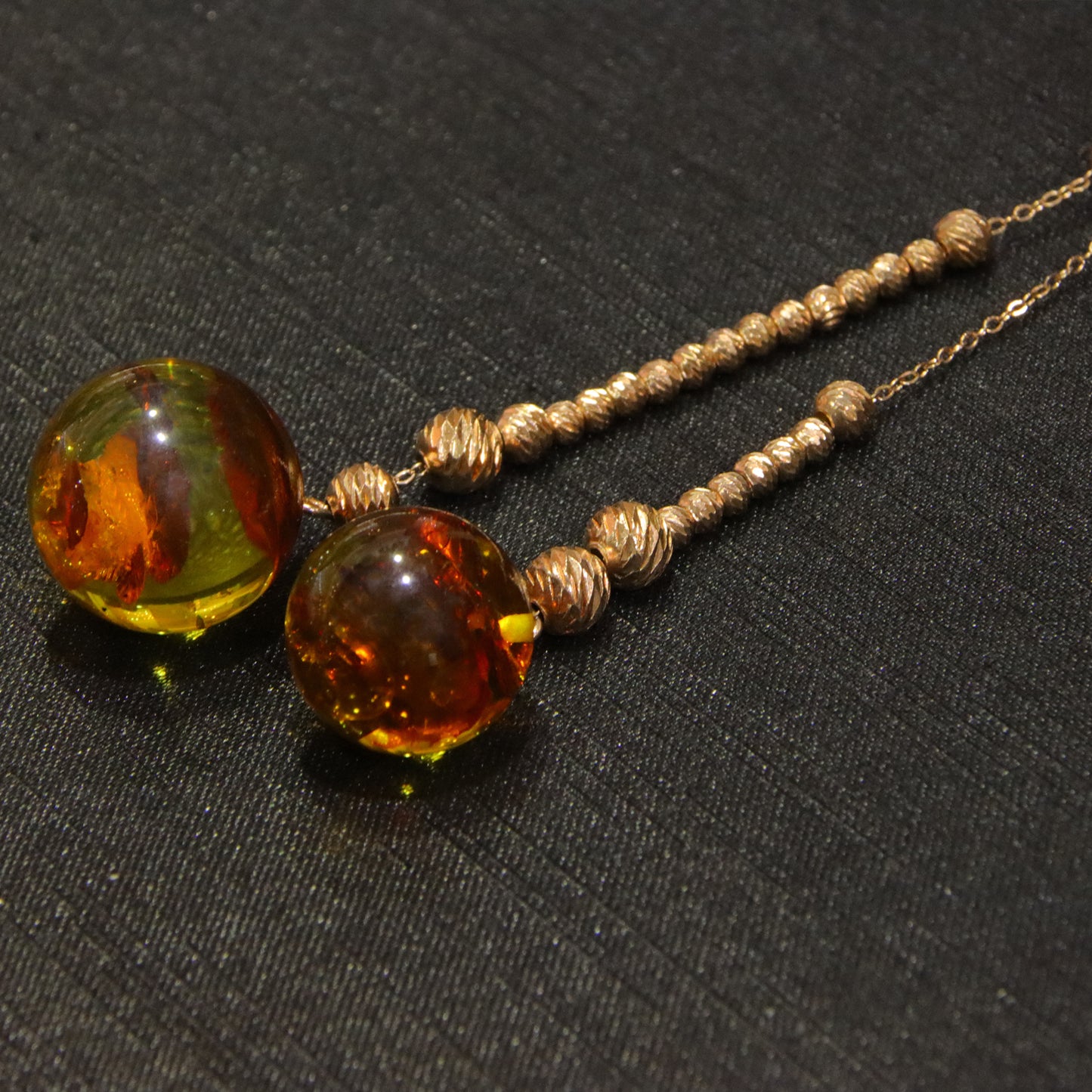Retro simple blue amber diameter 15 18mm 0.011kg women's necklace pendant