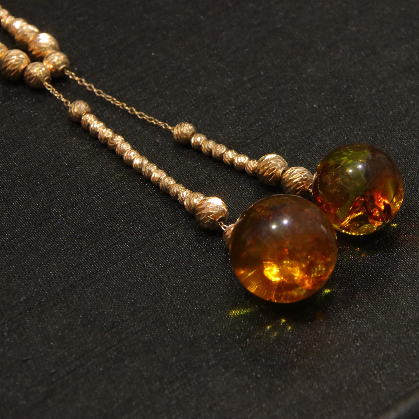 Retro simple blue amber diameter 15 18mm 0.011kg women's necklace pendant