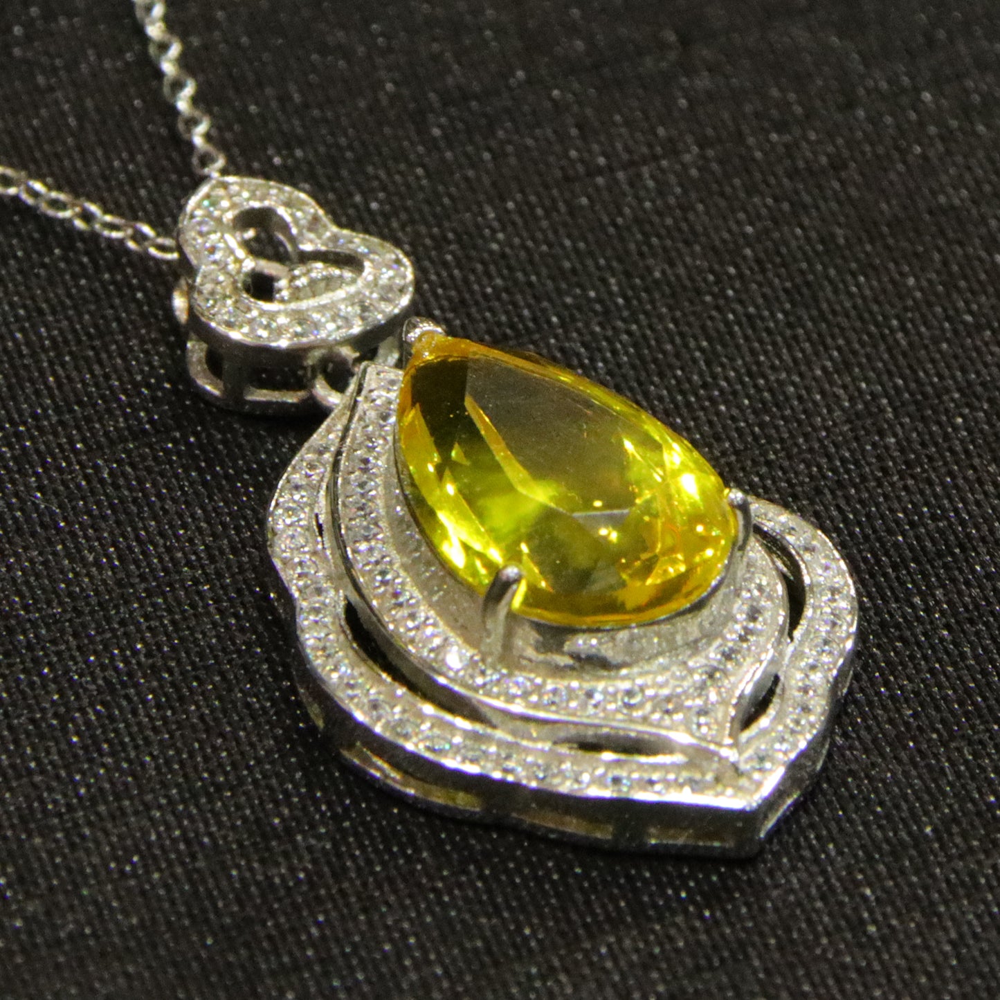 Retro simple blue amber diameter 9.1mm 0.003kg ladies necklace pendant