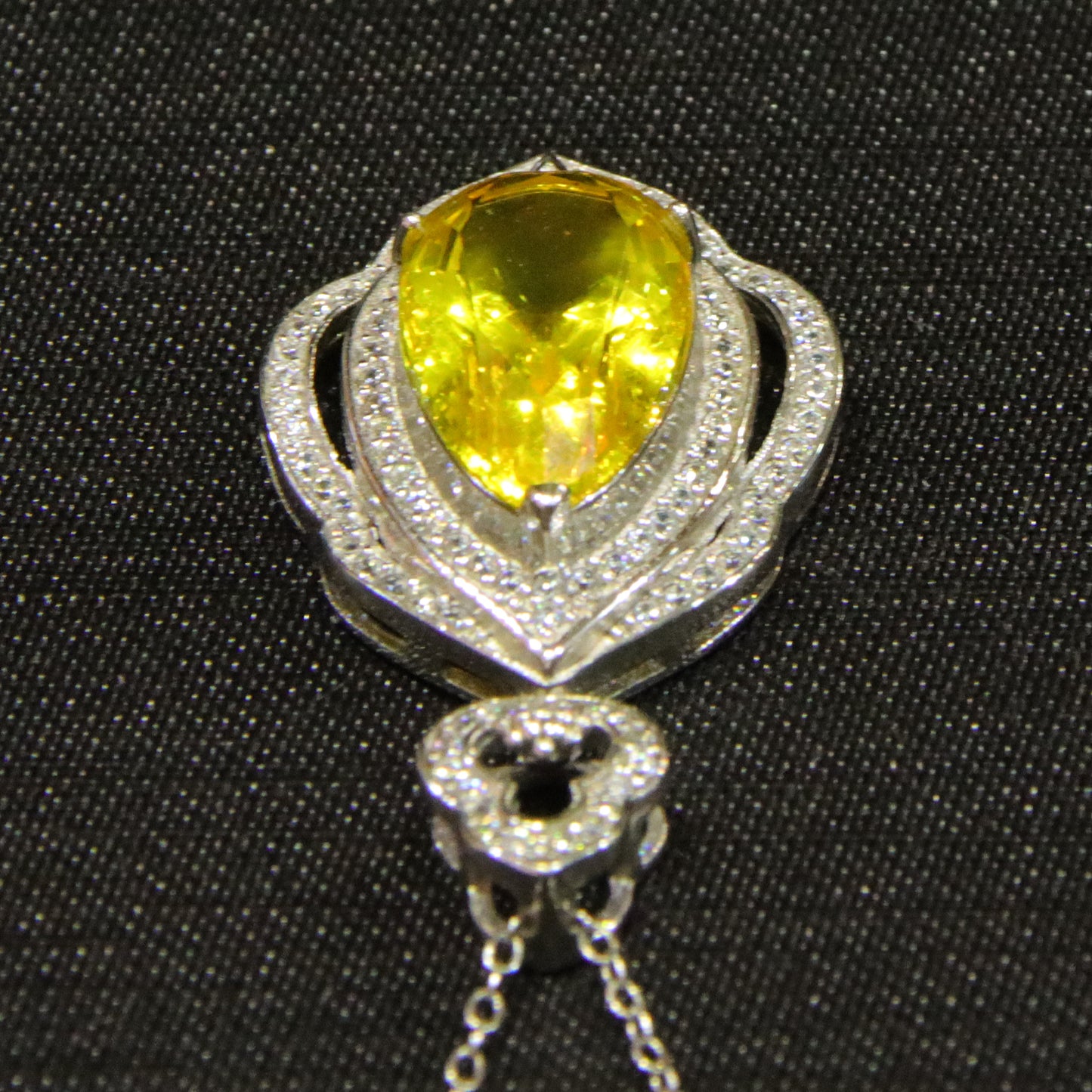 Retro simple blue amber diameter 9.1mm 0.003kg ladies necklace pendant