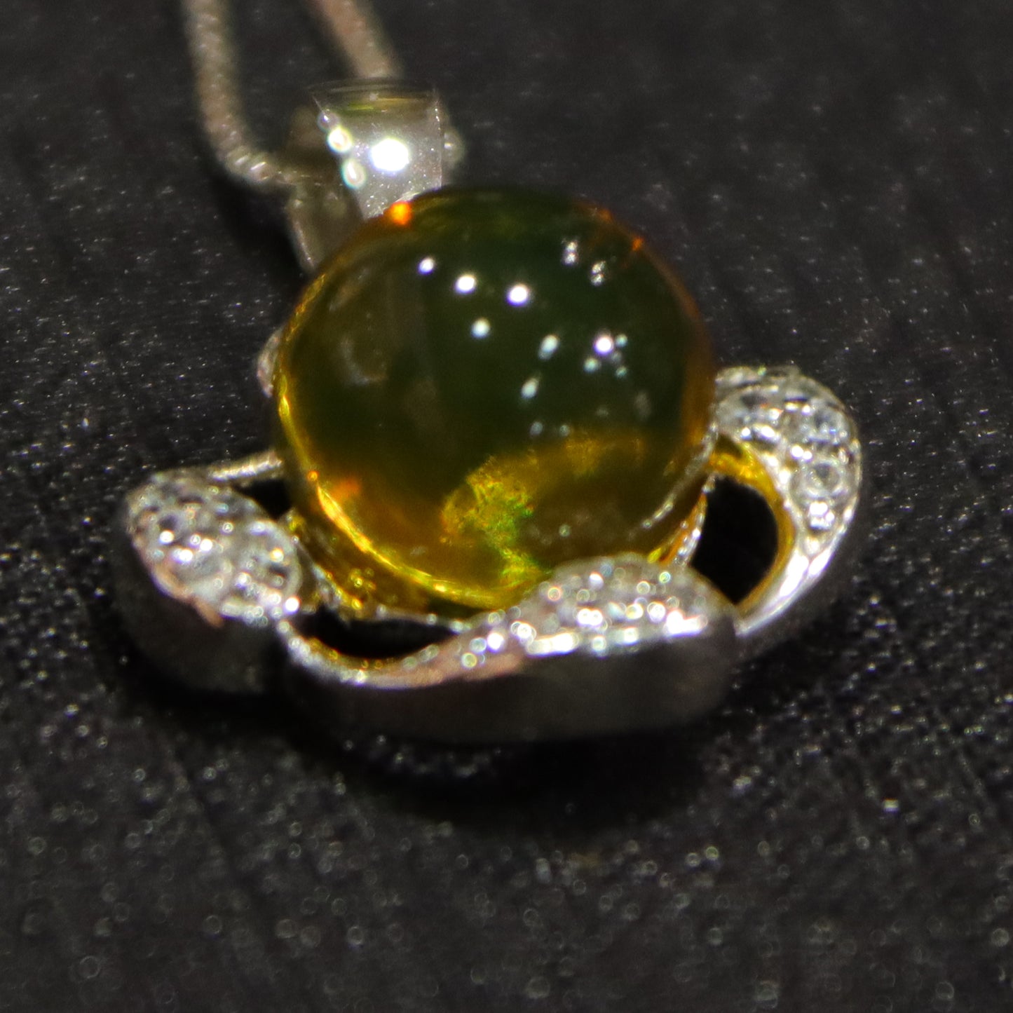 Sterling Silver Flower Pendant with Natural Mexican Blue Amber Gemstone – 9mm Round Bead