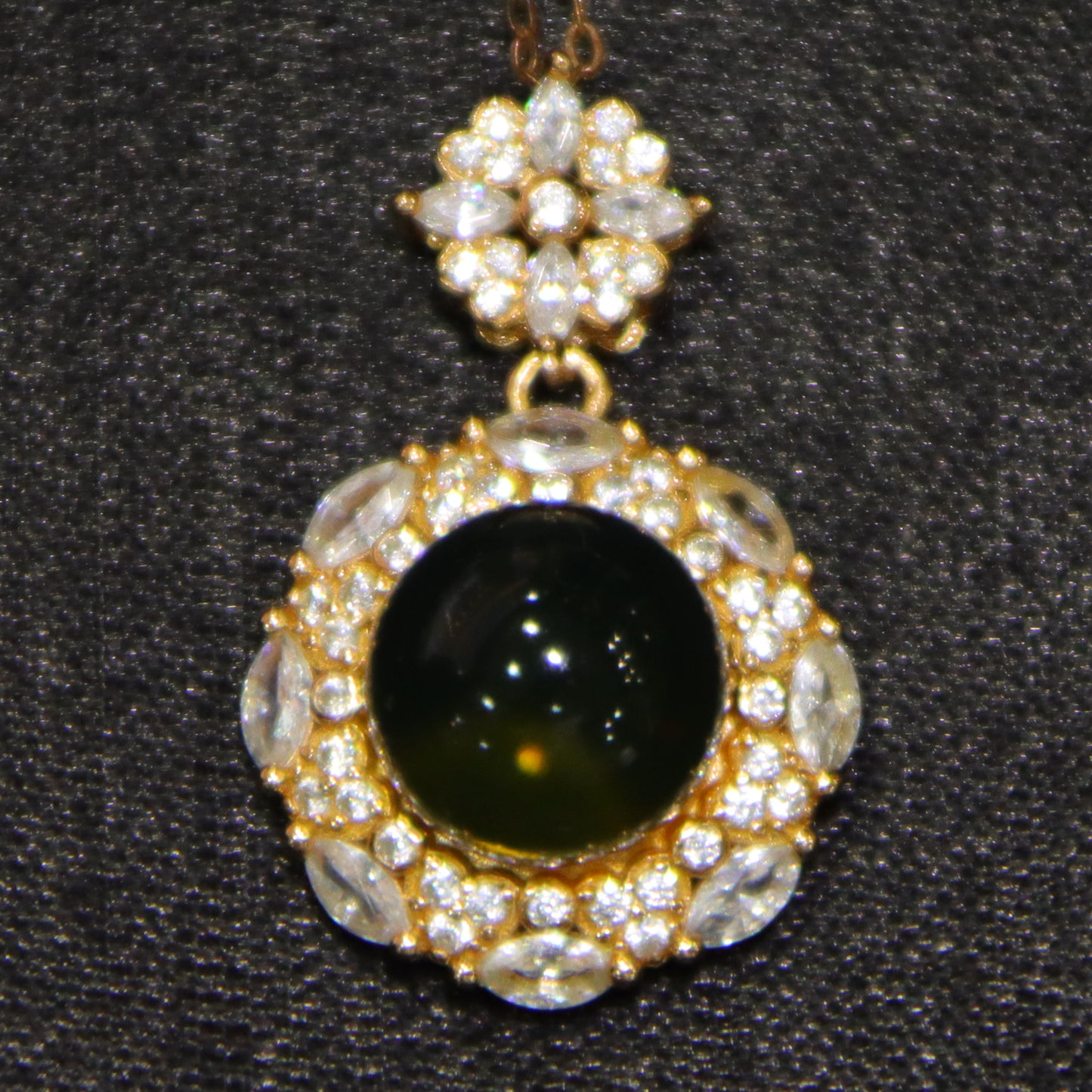 925 Sterling Silver with Zircon & Natural Mexico Blue Amber Round Pendant - 9mm Bead
