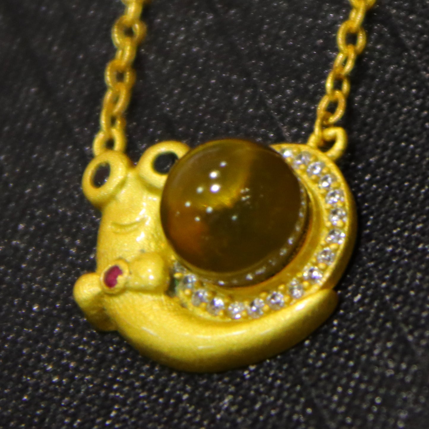 925 Sterling Silver Natural Amber Mexico Blue Amber Snail Pendant | 7mm Bead