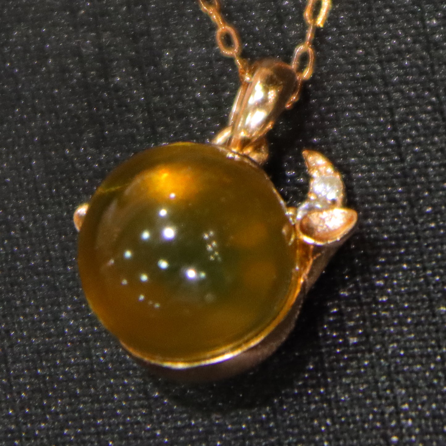 925 Sterling Silver Natural Mexico Blue Amber Cartoon Pendant with 10mm Round Bead