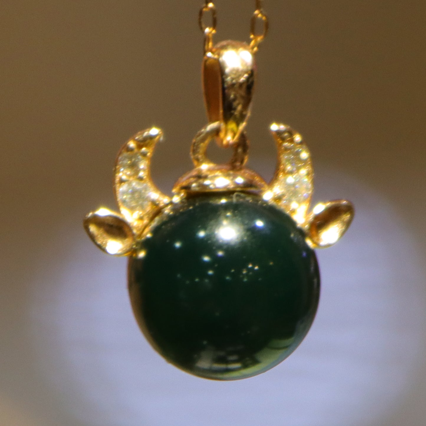 925 Sterling Silver Natural Mexico Blue Amber Cartoon Pendant with 10mm Round Bead