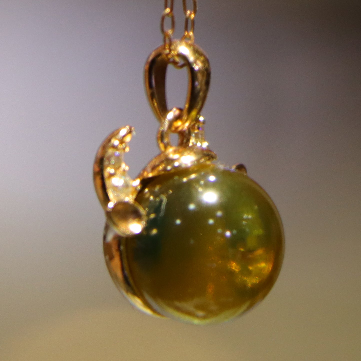 925 Sterling Silver Natural Mexico Blue Amber Cartoon Pendant with 10mm Round Bead