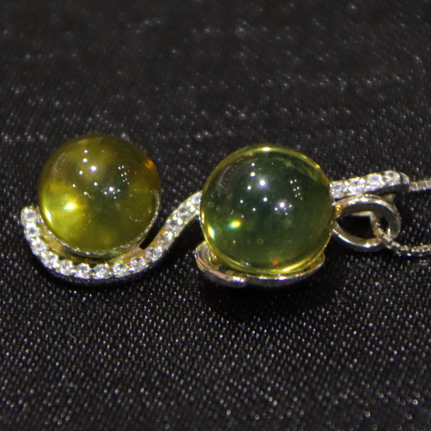925 Sterling Silver Mexico Blue Amber Double Round Bead Pendant Necklace 8mm & 9mm