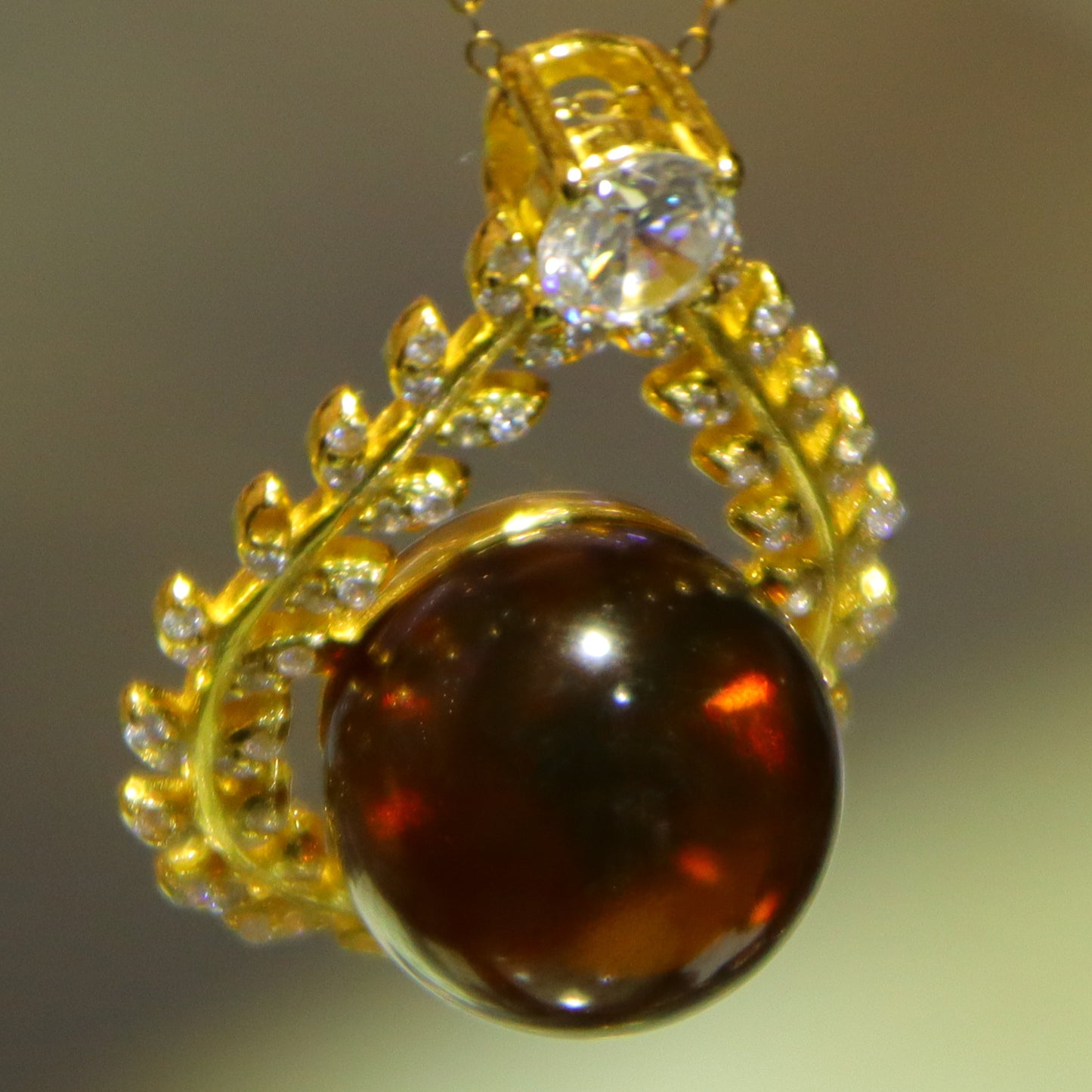 925 Sterling Silver Natural Mexico Blue Amber Ivy Pendant with 10mm Round Bead