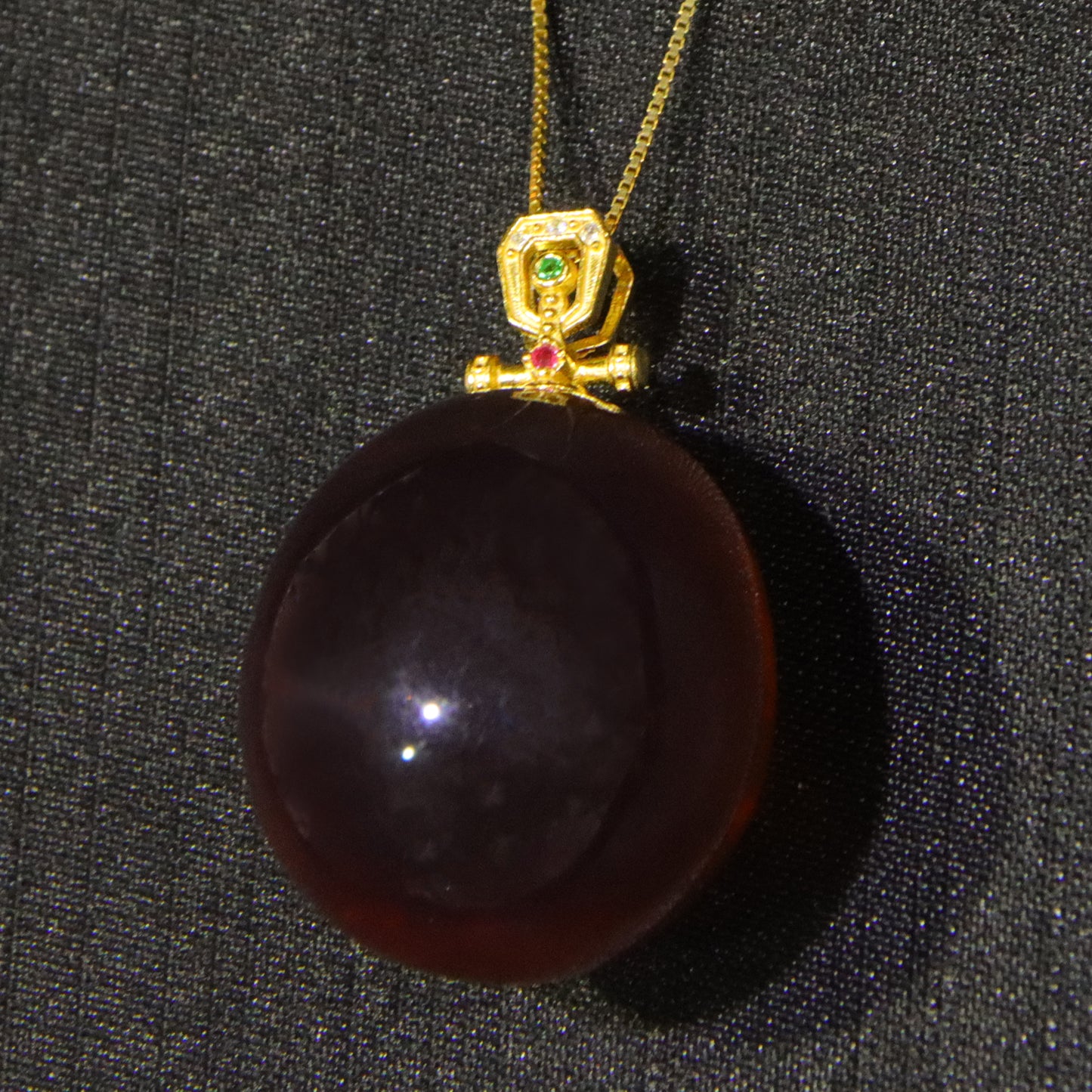 Fashion simple blue amber ladies 22.8mm party necklace pendant