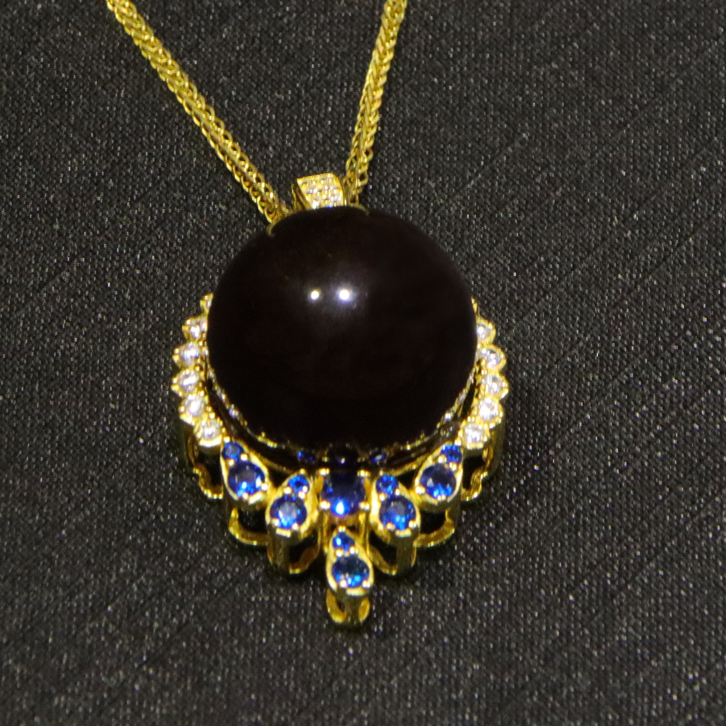 Fashion retro blue amber diameter 17mm ladies necklace pendant