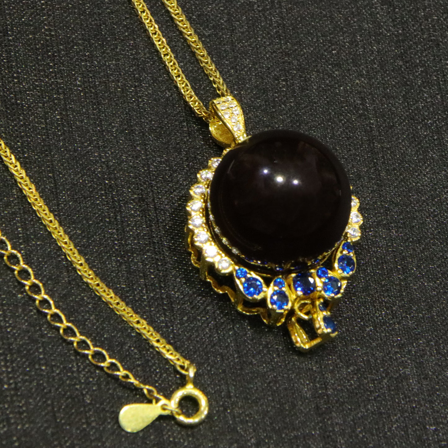 Fashion retro blue amber diameter 17mm ladies necklace pendant