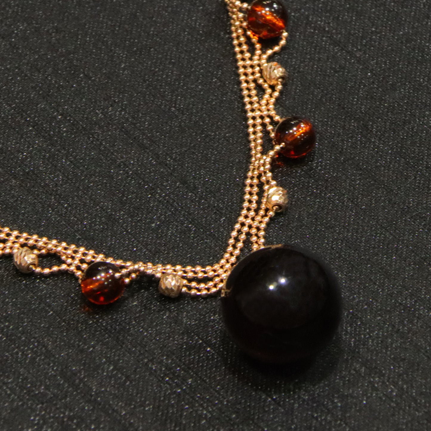 Fashion retro blue amber diameter 15mm  ladies necklace pendant