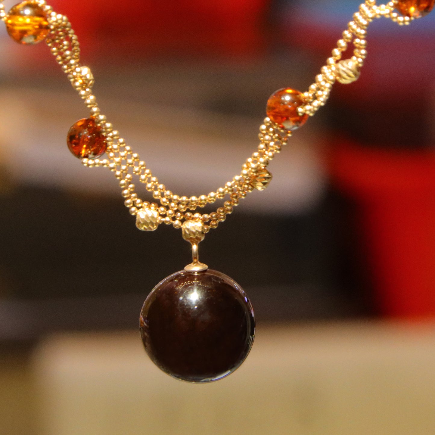 Fashion retro blue amber diameter 15mm  ladies necklace pendant