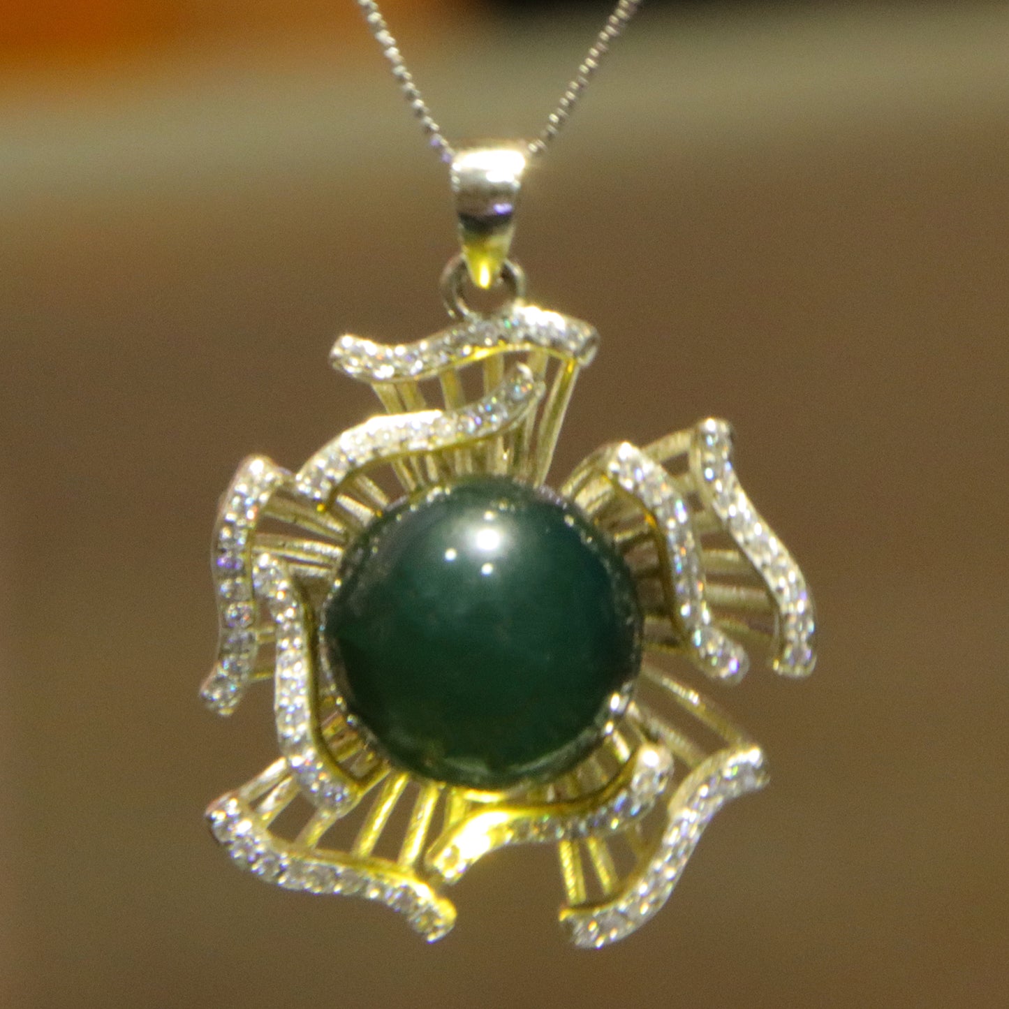 Fashion retro blue amber diameter 13mm 0.007kg ladies necklace pendant