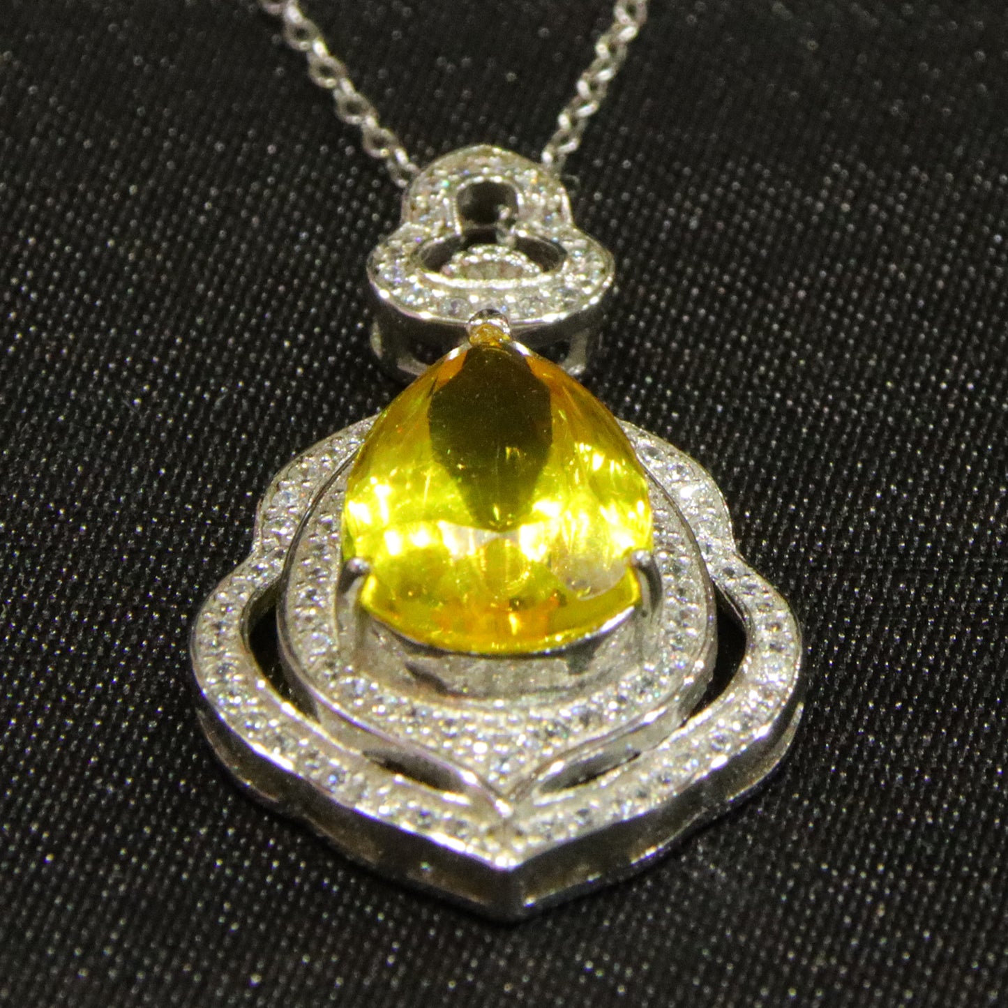 Retro simple blue amber diameter 9.1mm 0.003kg ladies necklace pendant