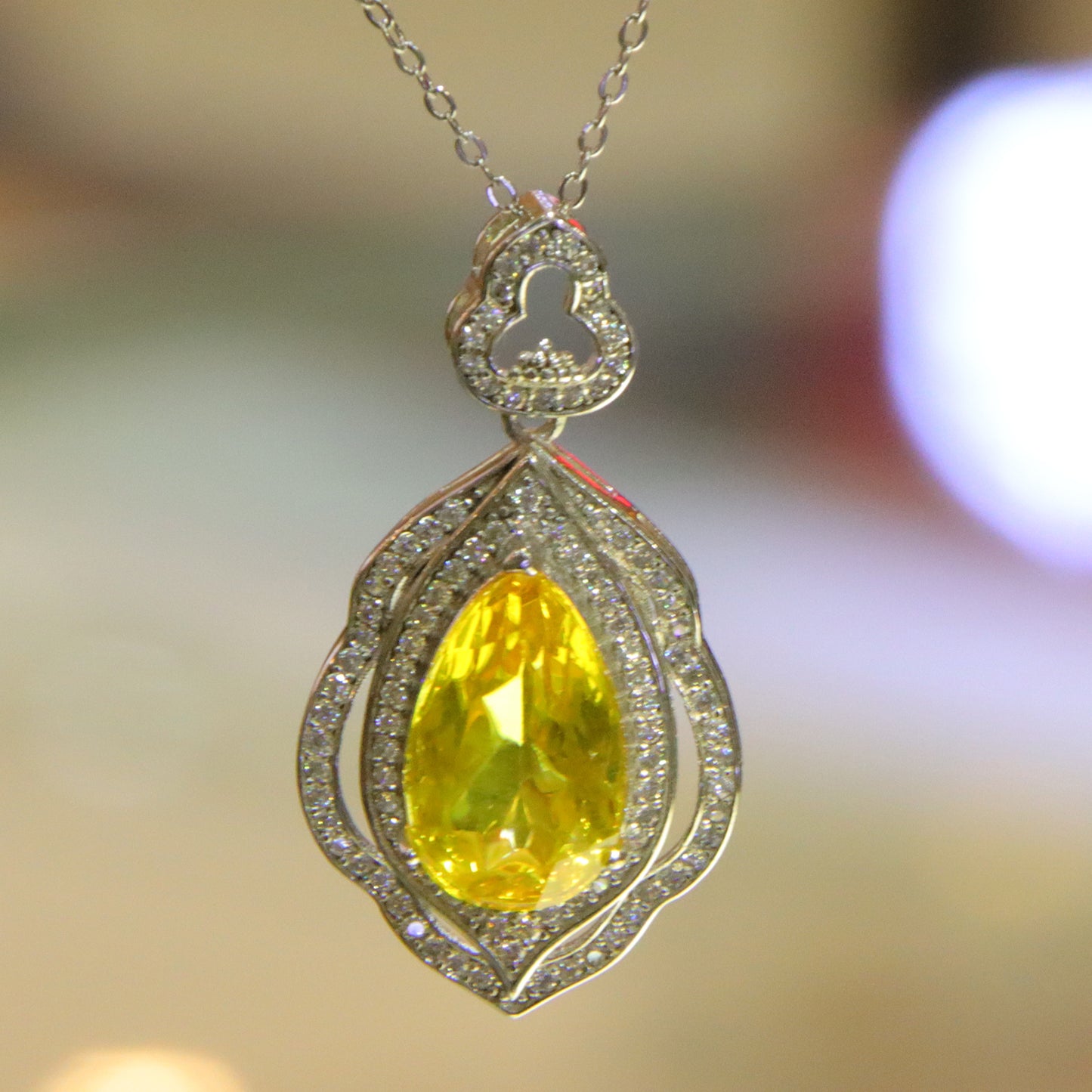 Retro simple blue amber diameter 9.1mm 0.003kg ladies necklace pendant