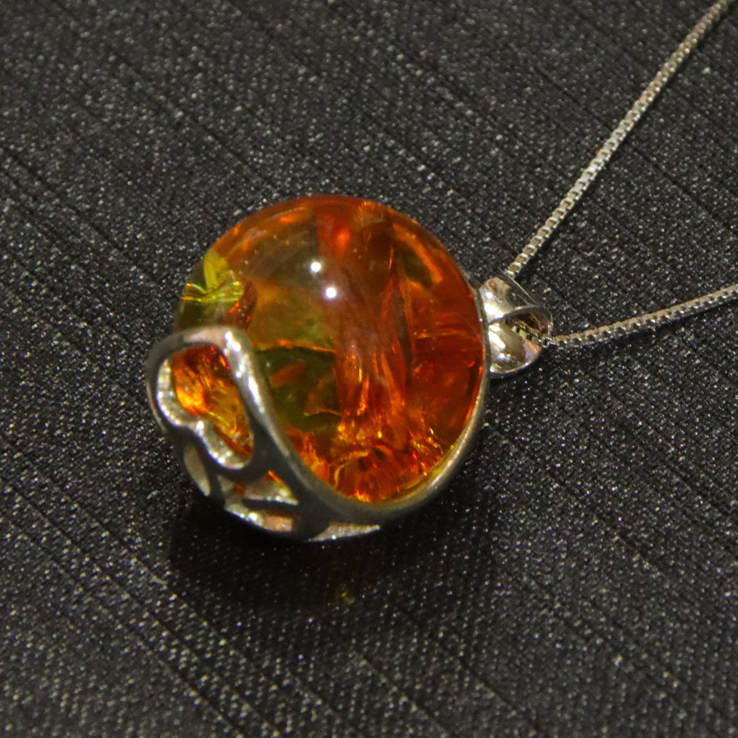 925 silver fashion blue amber diameter 14mm 0.005kg ladies necklace pendant